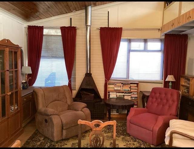 1 BEDROOM HOUSE FOR SALE IN PEARLY BEACH